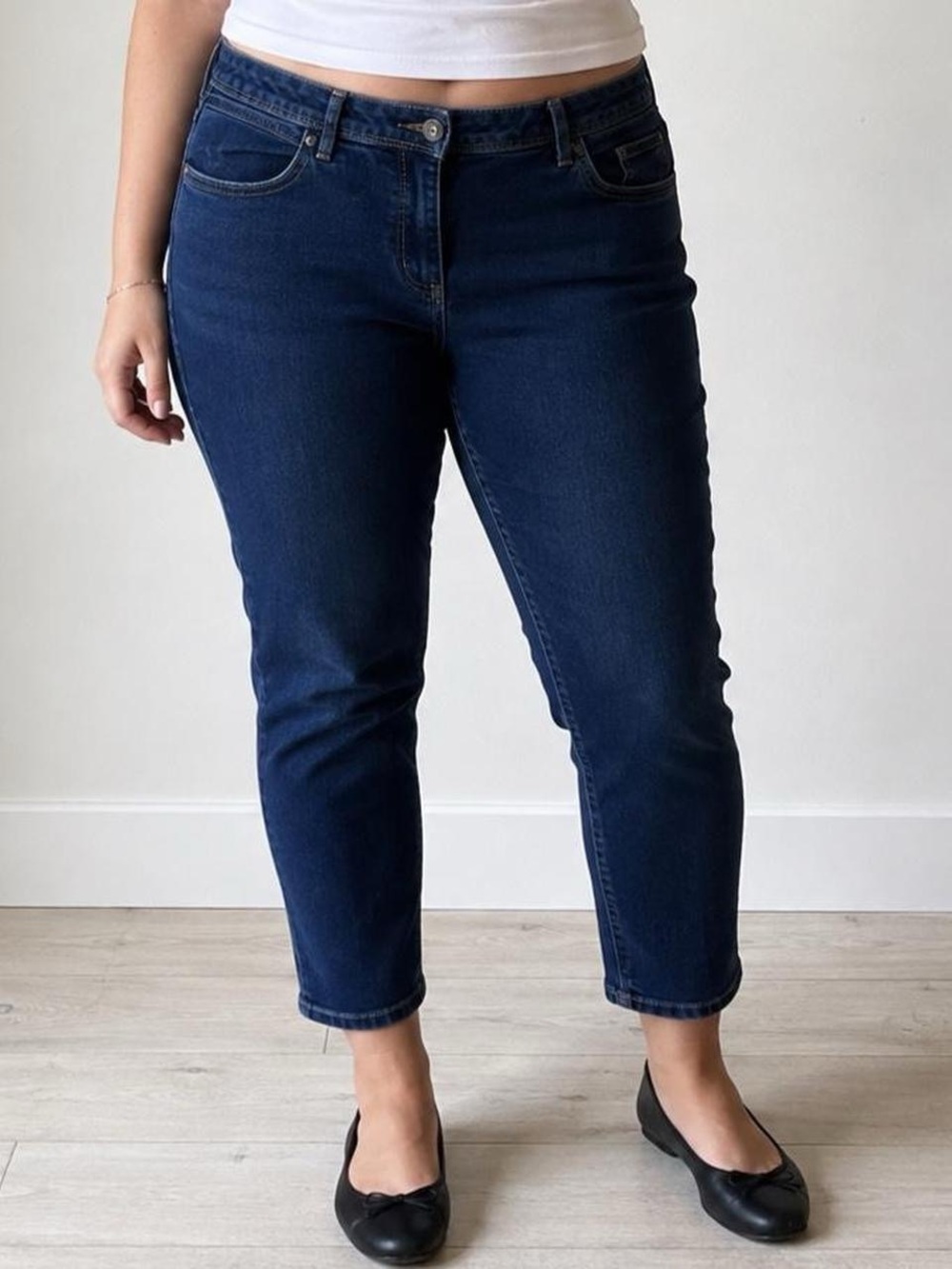 Simply Vera Vera Wang Size 16 Dark Wash Cropped Stretch Jeans